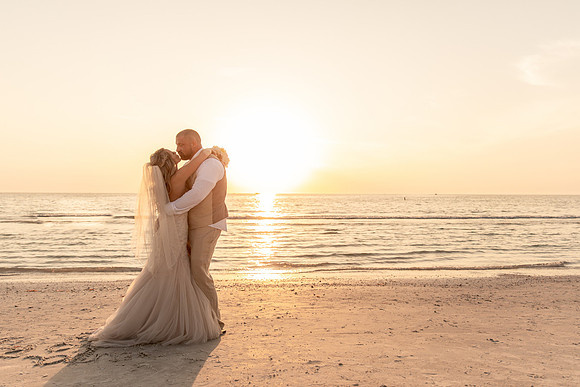 Molly-Jake-Saint-Pete-Beach-Destination-Wedding-Photos-9159