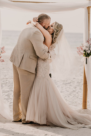 Molly-Jake-Saint-Pete-Beach-Destination-Wedding-Photos-9852