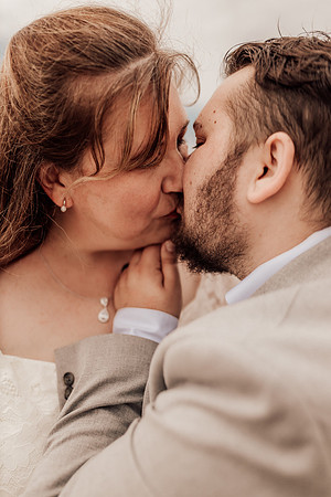 Jordan-Lainey-Roads-End-lincoln-City-oregon-airbnb-Elopement-photos-77