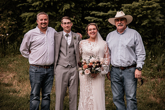 Mark-Darian-Peck-2024-Wedding-Photos-reception (25 of 127)