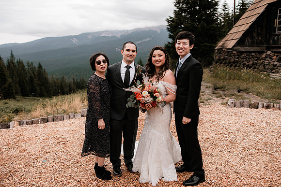 Sean-Stellar-Ski-Bowl-Mount-Hood-Oregon-Wedding-6843