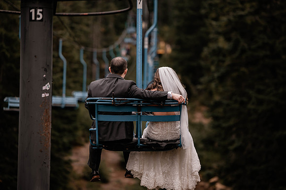 Sean-Stellar-Ski-Bowl-Mount-Hood-Oregon-Wedding-9808