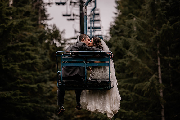 Sean-Stellar-Ski-Bowl-Mount-Hood-Oregon-Wedding-9788