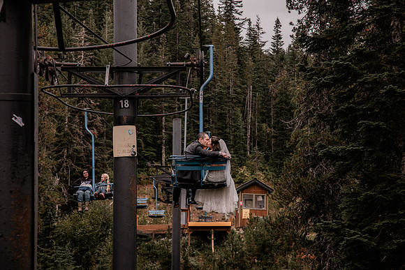 Sean-Stellar-Ski-Bowl-Mount-Hood-Oregon-Wedding-7328