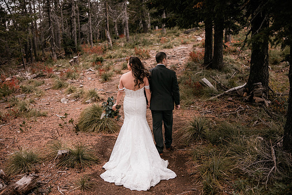 Sean-Stellar-Ski-Bowl-Mount-Hood-Oregon-Wedding-6467