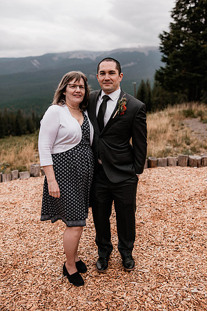 Sean-Stellar-Ski-Bowl-Mount-Hood-Oregon-Wedding-6931