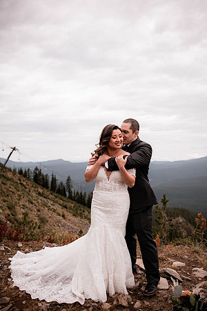 Sean-Stellar-Ski-Bowl-Mount-Hood-Oregon-Wedding-6395
