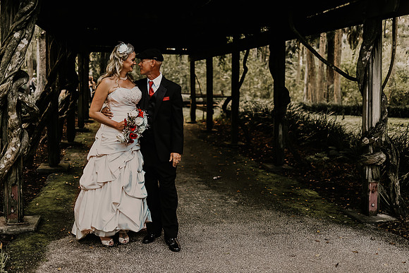 Keri-John-Silver-Springs-Ocala-State-Park-Wedding-Photos-4811