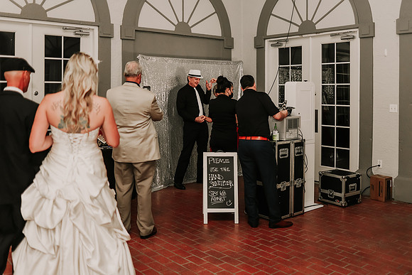 Keri-John-Silver-Springs-Ocala-State-Park-Wedding-Photos-5498