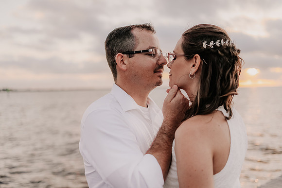Renee-Joel-Sunset-Grill- Little-Harbor-Ruskin-Florida-Elopement-Wedding-Photos-3903