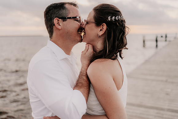 Renee-Joel-Sunset-Grill- Little-Harbor-Ruskin-Florida-Elopement-Wedding-Photos-3912