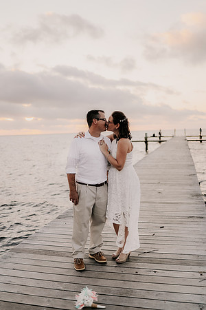 Renee-Joel-Sunset-Grill- Little-Harbor-Ruskin-Florida-Elopement-Wedding-Photos-3936