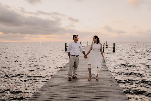 Renee-Joel-Sunset-Grill- Little-Harbor-Ruskin-Florida-Elopement-Wedding-Photos-3958
