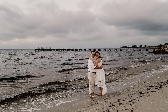 Renee-Joel-Sunset-Grill- Little-Harbor-Ruskin-Florida-Elopement-Wedding-Photos-4119