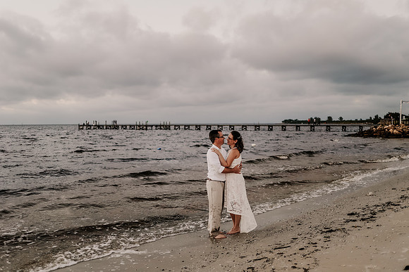 Renee-Joel-Sunset-Grill- Little-Harbor-Ruskin-Florida-Elopement-Wedding-Photos-4122