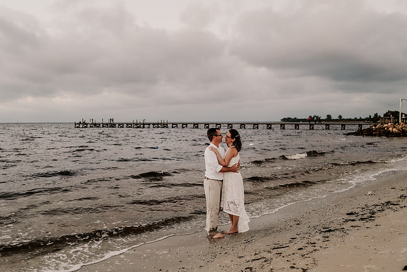Renee-Joel-Sunset-Grill- Little-Harbor-Ruskin-Florida-Elopement-Wedding-Photos-4123