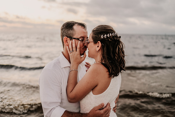 Renee-Joel-Sunset-Grill- Little-Harbor-Ruskin-Florida-Elopement-Wedding-Photos-4139
