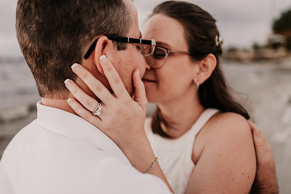 Renee-Joel-Sunset-Grill- Little-Harbor-Ruskin-Florida-Elopement-Wedding-Photos-4143