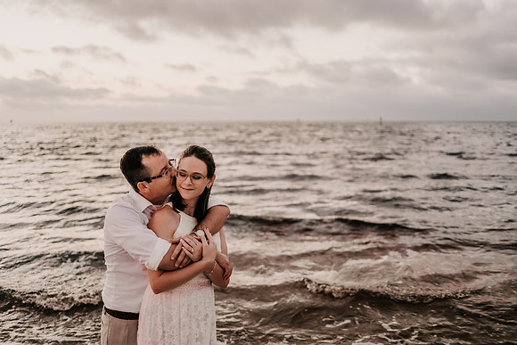 Renee-Joel-Sunset-Grill- Little-Harbor-Ruskin-Florida-Elopement-Wedding-Photos-4184