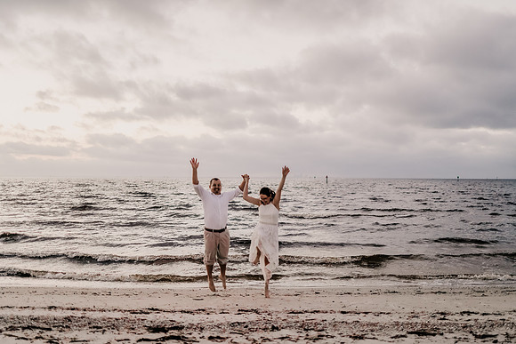 Renee-Joel-Sunset-Grill- Little-Harbor-Ruskin-Florida-Elopement-Wedding-Photos-4200