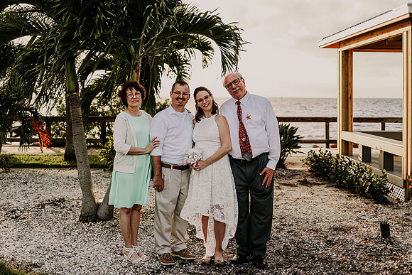 Renee-Joel-Sunset-Grill- Little-Harbor-Ruskin-Florida-Elopement-Wedding-Photos-3612