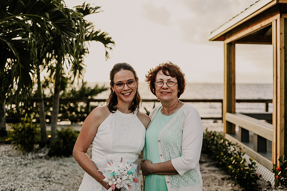 Renee-Joel-Sunset-Grill- Little-Harbor-Ruskin-Florida-Elopement-Wedding-Photos-3626