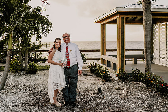 Renee-Joel-Sunset-Grill- Little-Harbor-Ruskin-Florida-Elopement-Wedding-Photos-3629