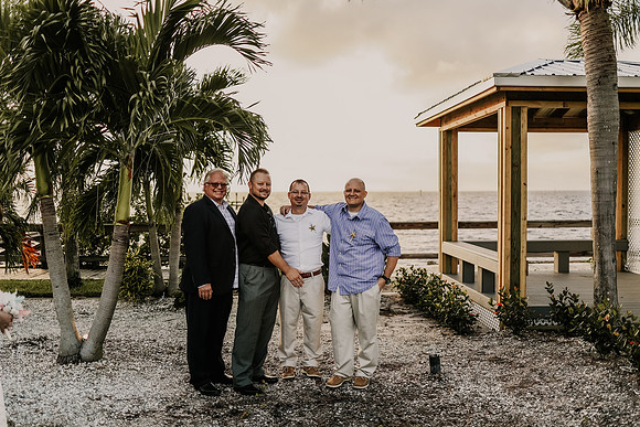 Renee-Joel-Sunset-Grill- Little-Harbor-Ruskin-Florida-Elopement-Wedding-Photos-3662