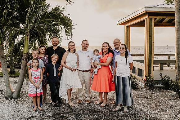 Renee-Joel-Sunset-Grill- Little-Harbor-Ruskin-Florida-Elopement-Wedding-Photos-3668
