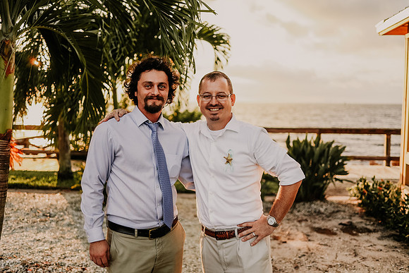Renee-Joel-Sunset-Grill- Little-Harbor-Ruskin-Florida-Elopement-Wedding-Photos-3757