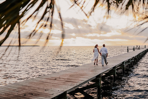 Renee-Joel-Sunset-Grill- Little-Harbor-Ruskin-Florida-Elopement-Wedding-Photos-3806