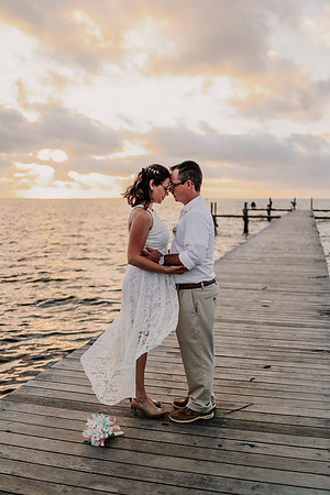 Renee-Joel-Sunset-Grill- Little-Harbor-Ruskin-Florida-Elopement-Wedding-Photos-3823