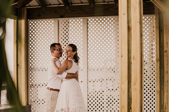 Renee-Joel-Sunset-Grill- Little-Harbor-Ruskin-Florida-Elopement-Wedding-Photos-1080