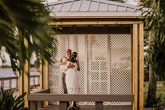 Renee-Joel-Sunset-Grill- Little-Harbor-Ruskin-Florida-Elopement-Wedding-Photos-1092