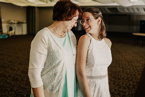 Renee-Joel-Sunset-Grill- Little-Harbor-Ruskin-Florida-Elopement-Wedding-Photos-3288