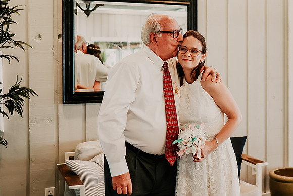 Renee-Joel-Sunset-Grill- Little-Harbor-Ruskin-Florida-Elopement-Wedding-Photos-3330