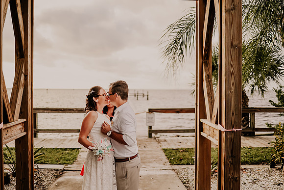 Renee-Joel-Sunset-Grill- Little-Harbor-Ruskin-Florida-Elopement-Wedding-Photos-3423