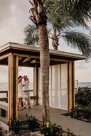 Renee-Joel-Sunset-Grill- Little-Harbor-Ruskin-Florida-Elopement-Wedding-Photos-3477