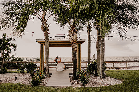 Renee-Joel-Sunset-Grill- Little-Harbor-Ruskin-Florida-Elopement-Wedding-Photos-3523