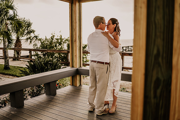 Renee-Joel-Sunset-Grill- Little-Harbor-Ruskin-Florida-Elopement-Wedding-Photos-3542