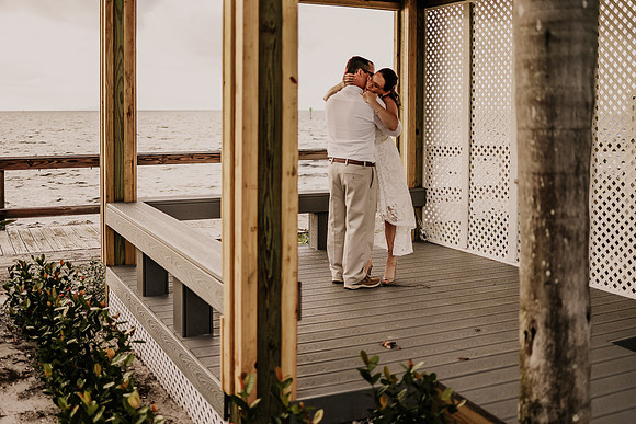 Renee-Joel-Sunset-Grill- Little-Harbor-Ruskin-Florida-Elopement-Wedding-Photos-3543