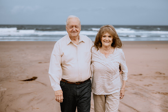Kip-Sarah-Family-Photos-Oregon-2025-Depoe-Bay (22 of 58)