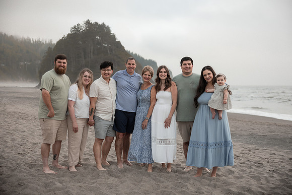 Marybeth-Neskowin-Oregon-Family-Photos-2025 (4 of 78)