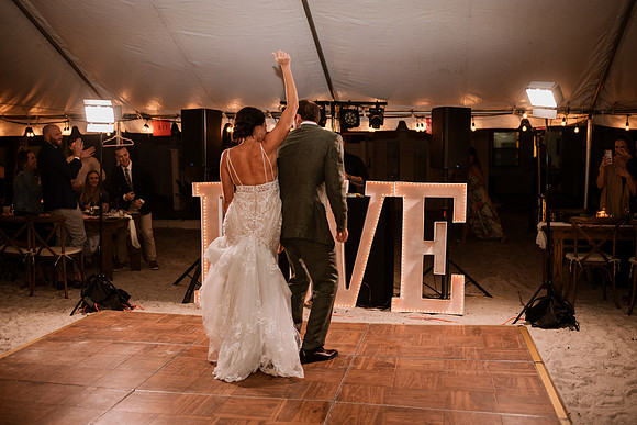 Bennett-Tamra-Sunset-Beach-House-Wedding-Saint-Peterburg-Florida-2021-6497