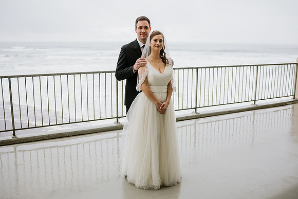 Alex-Danielle-Inn-Spanish-Head-Lincoln-City-oregon-wedding-0186