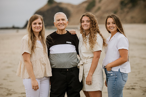 Caleb-Family-Photos-Roads-End-Lincoln-City-Oregon-7293