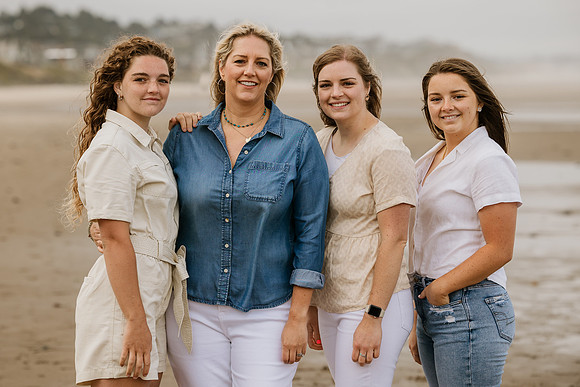 Caleb-Family-Photos-Roads-End-Lincoln-City-Oregon-7757