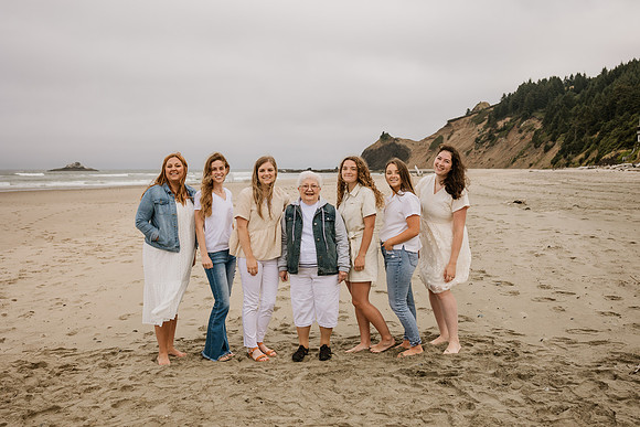 Caleb-Family-Photos-Roads-End-Lincoln-City-Oregon-8321