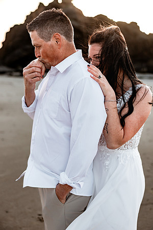 Mike-Heather-Depoe-Bay-Oregon-Anniversary-Photos (12 of 71)