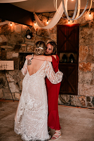 Mark-Darian-Peck-2024-Wedding-Photos-reception (121 of 127)